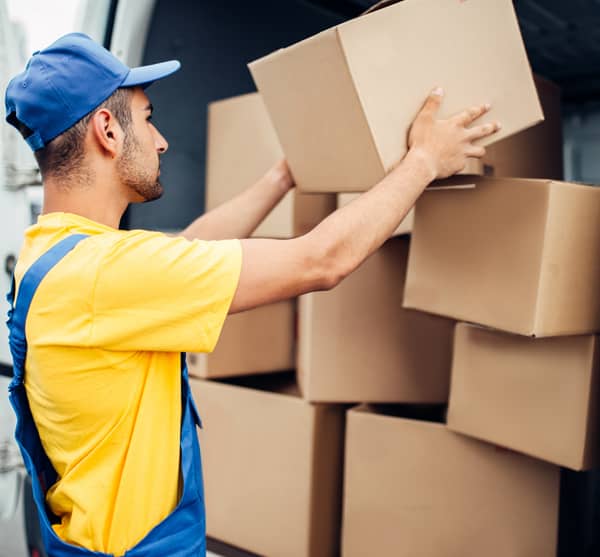 Moving Services in Dubai